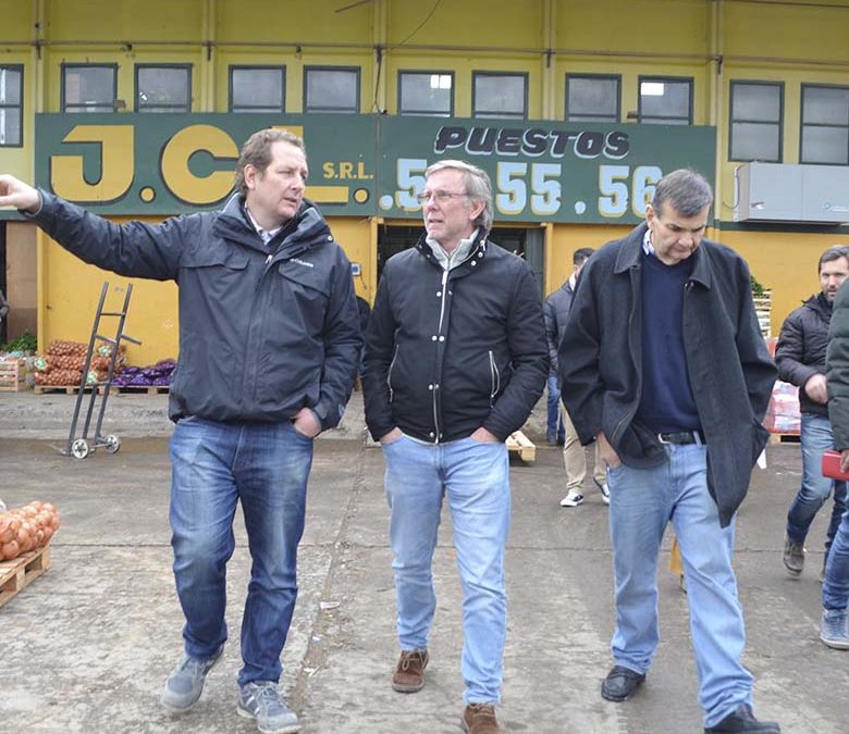 Visita Bahillo al Mercado Concentrador del Neuquén